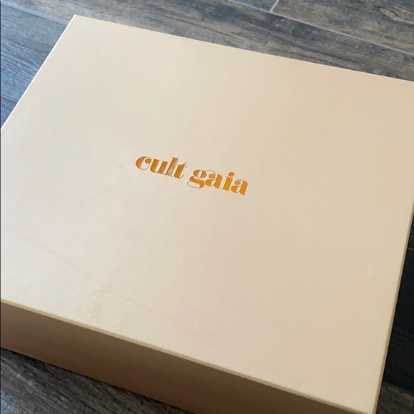 BNWB CULT GAIA SNAKESKIN BOOTIES - Picture 4 of 8